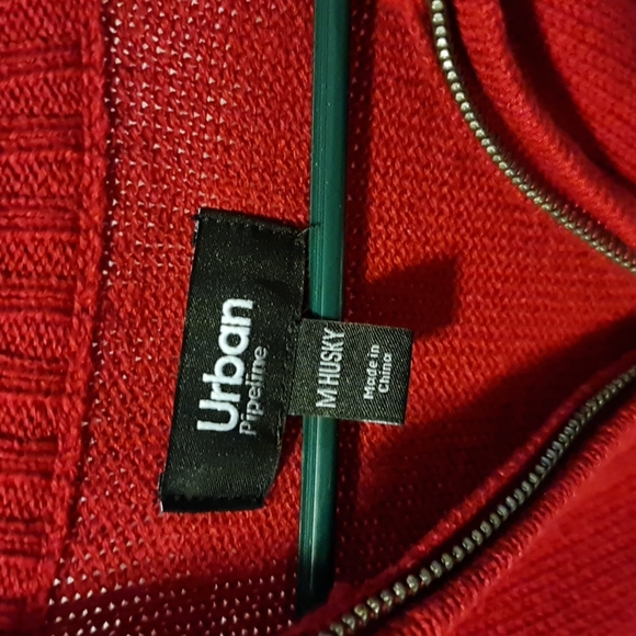 🏷SALE🏷NWTs Boys Husky M Red 1/4 Zip Sweater - Picture 5 of 6